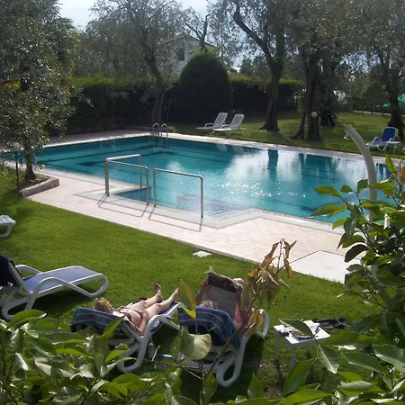 Il Frantoio A Apartment Malcesine