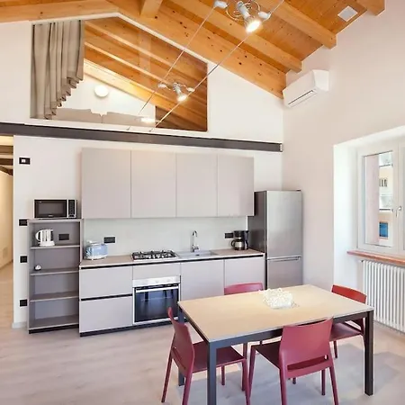 Il Frantoio A マルチェージネ